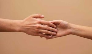 Peran Sentuhan dalam Kesehatan Fisik dan Emosional Manusia