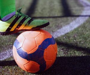teknik dasar sepak bola